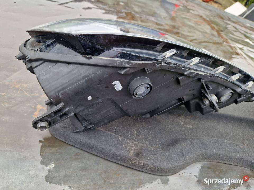 VW Passat B7 reflektor ORG KPL EU osobowe Mielec