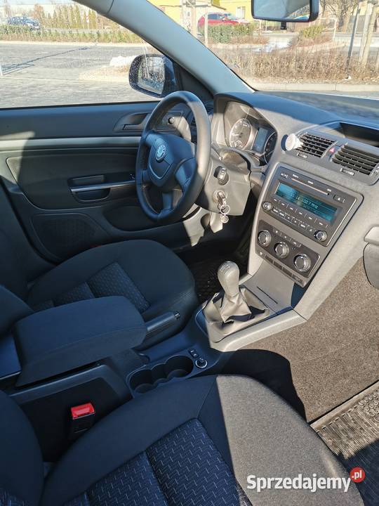 Skoda Octavia 2 46 przebiegu 16 MPI salon polska Poznań