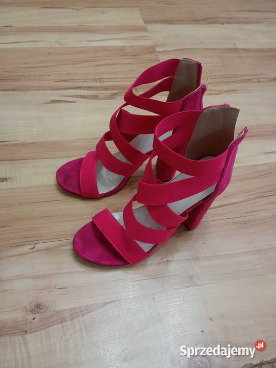 buty damskie różowe na obcasie 10 37 używane Szczecin