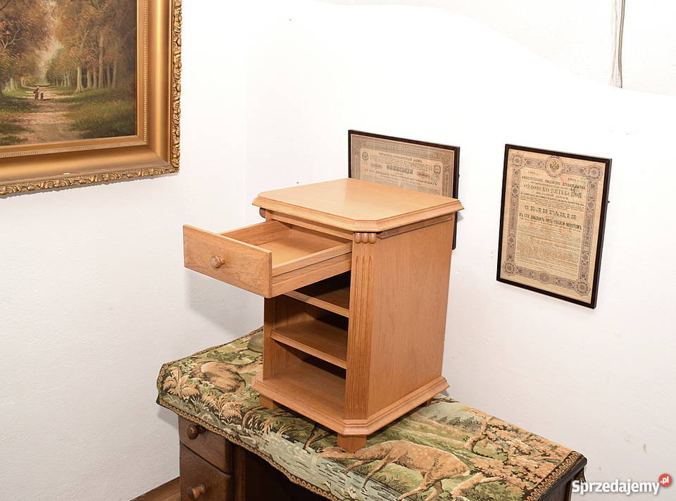 ŁADNA DĘBOWA SZAFKA Z WYSUWANYM BLATEM STOLIK Świdnica