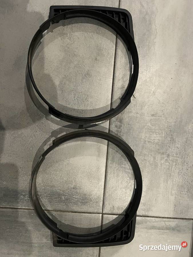 Atrapa grill VW GOLF MK1 Komplet Rok produkcji 1982