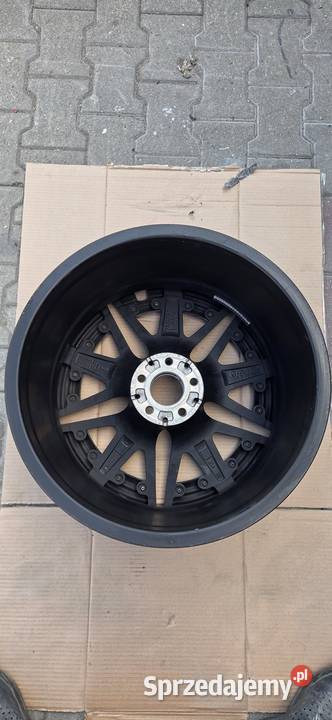 Oryginalna felga AMG Mercedes 20 95Jx20 ET321 aluminiowe śląskie Glinica sprzedam