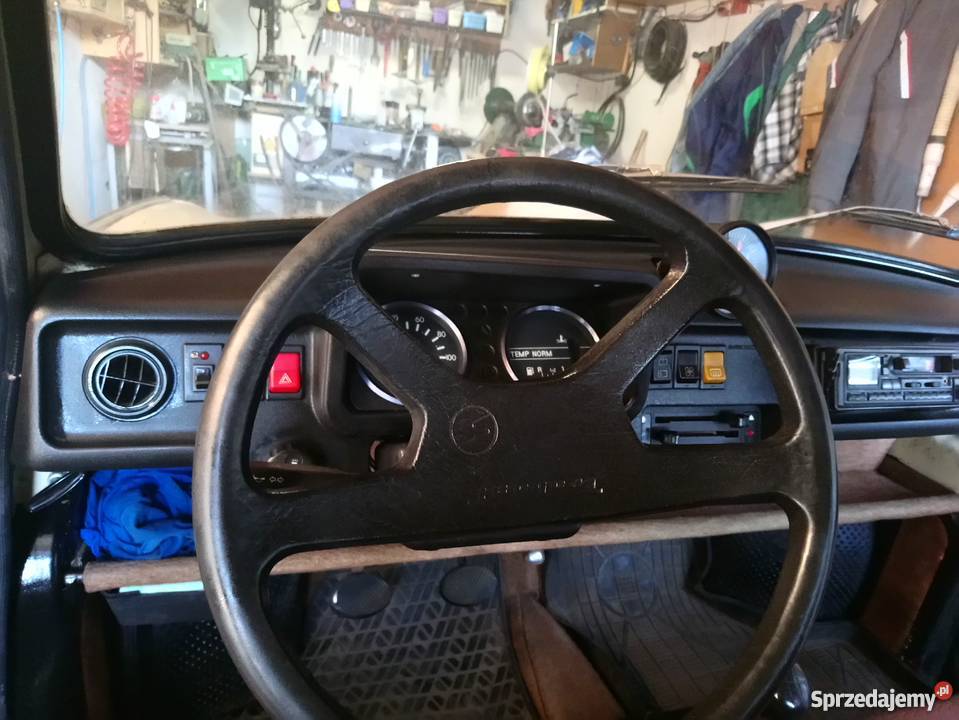 Trabant 11 Kombu Lubraniec