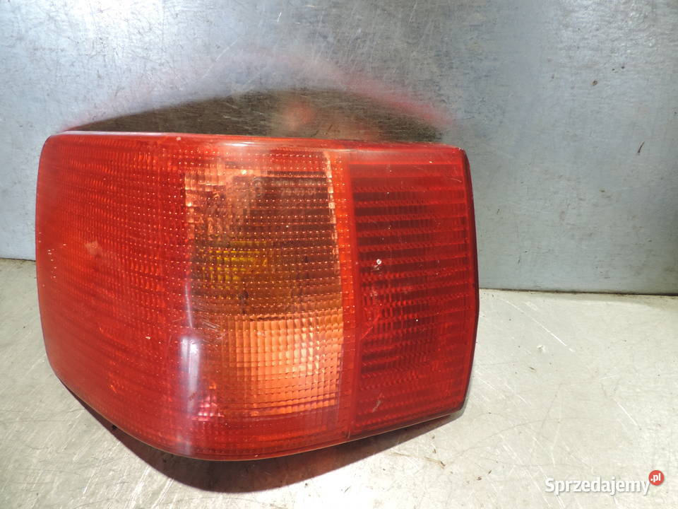 LAMPA TYLNA LEWA AUDI 80 B4 KOMBI Nowy Sącz