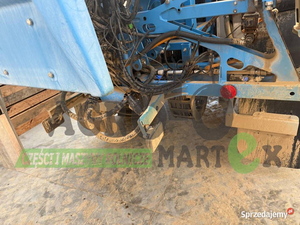 F410517 LAMPA ROBOCZA NIEBIESKA OPRYSKIWACZ Wichrów