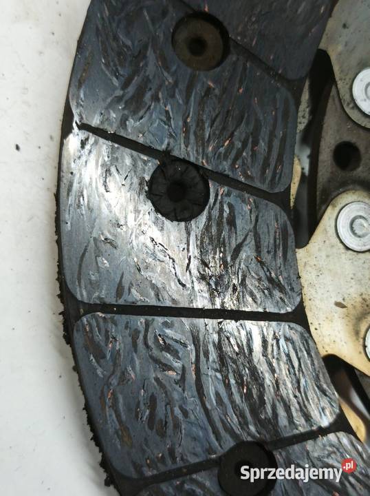SPRZĘGŁO KOŁO DWUMASOWE 04L141015E 20 TDI VW osobowe świętokrzyskie