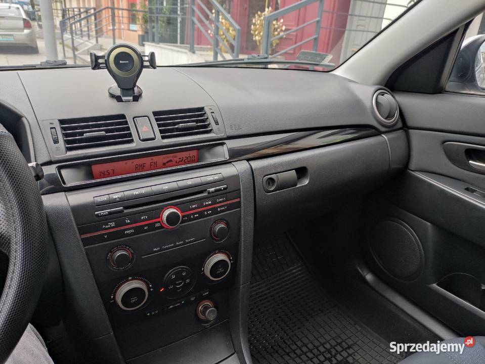 Mazda 3 sedan 16 benzyna gaz LPG do 2034 roku ogrzewanie postojowe łódzkie Bełchatów