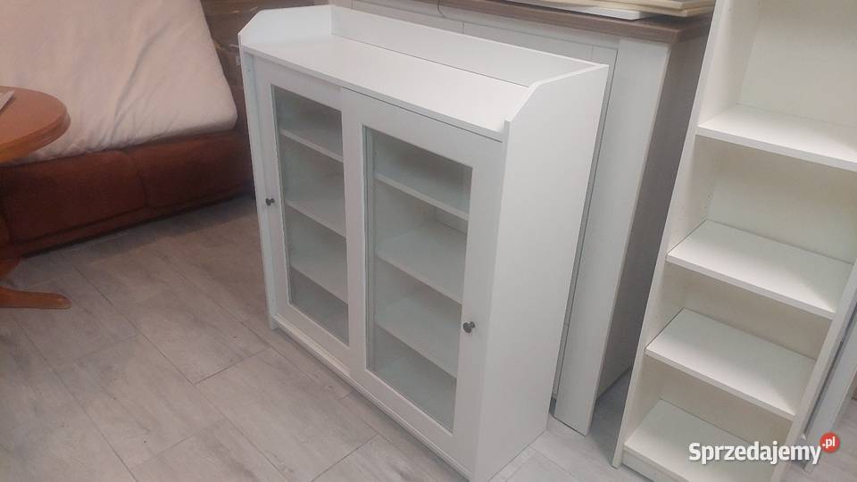 Witryna Ikea Hauga