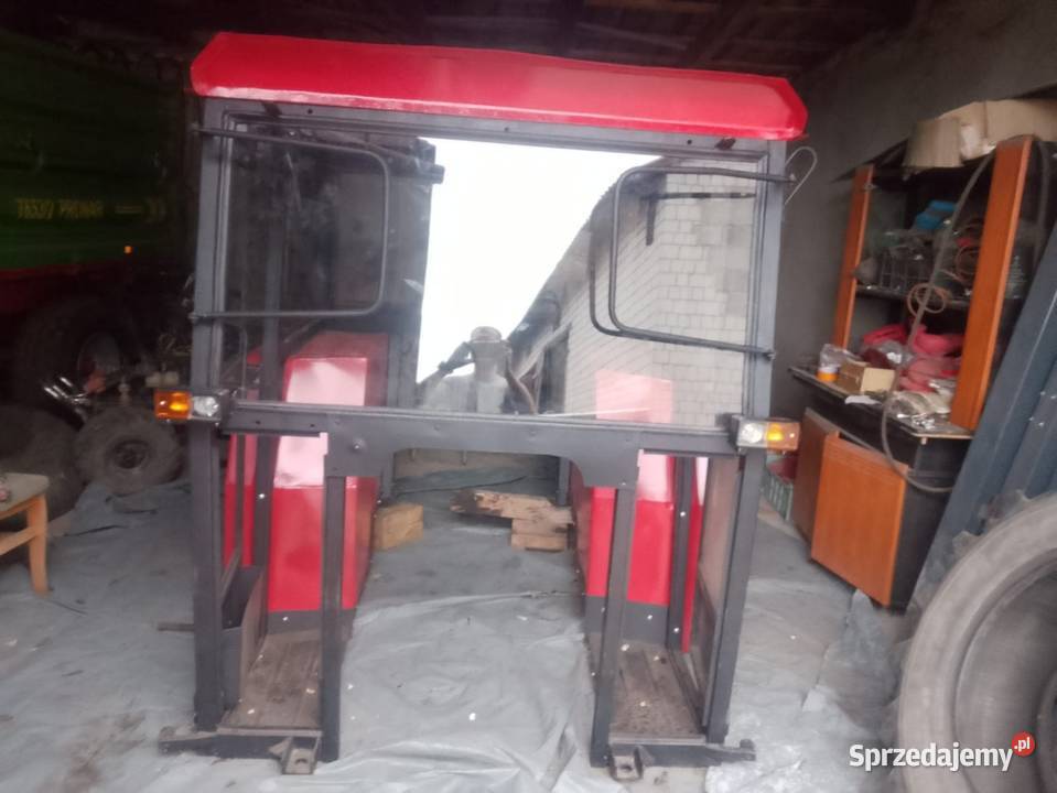 Kabina Massey Ferguson