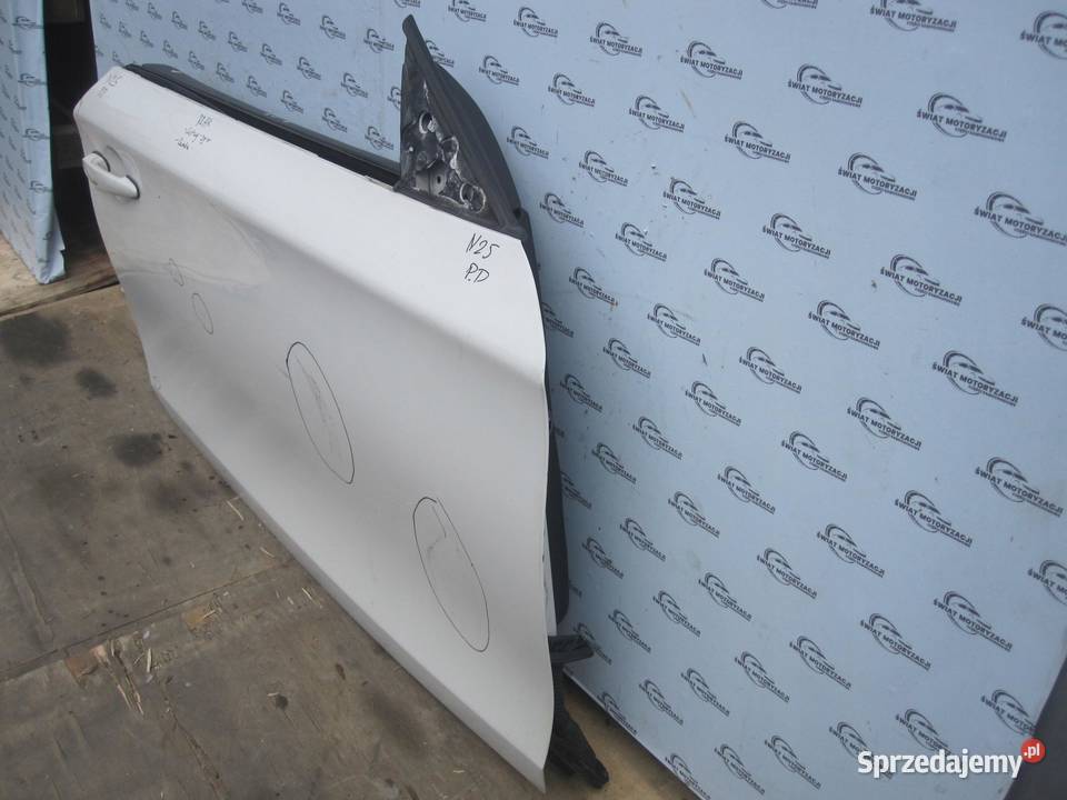 BMW E82 10r drzwi prawe przód osobowe sprzedam