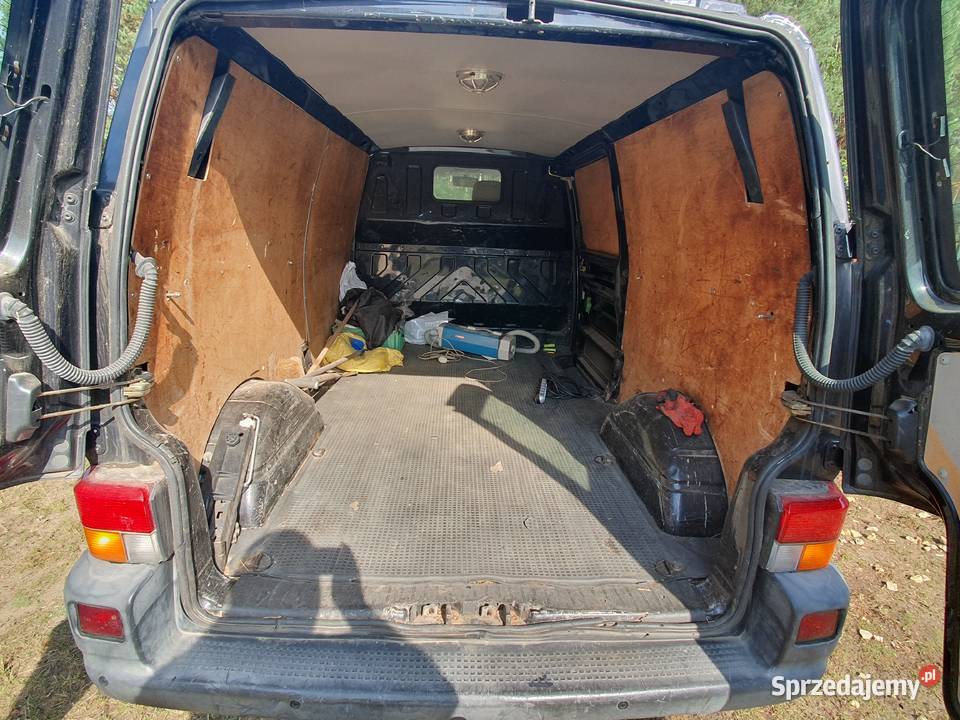Sprzedam VW Transporter 25 TDI long czarny Częstochowa