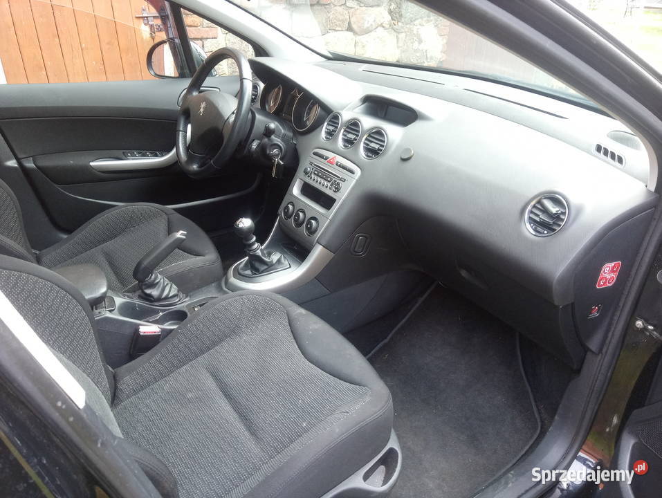 Peugeot 308 SW z Niemiec uszkodzony 308 Motoryzacja
