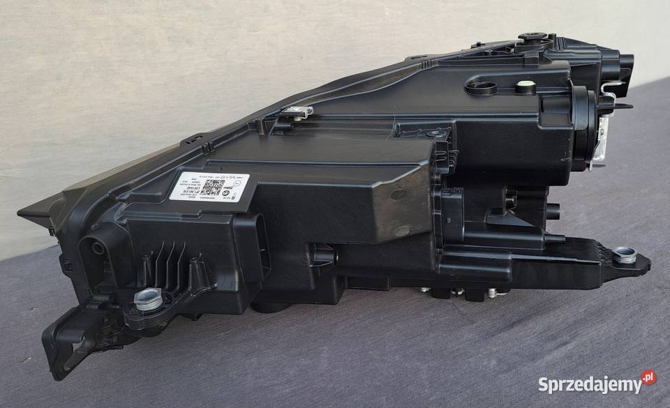 Lampa przód prawa Full LED Skoda Superb IV 2023 Lampy przednie Mielęcin