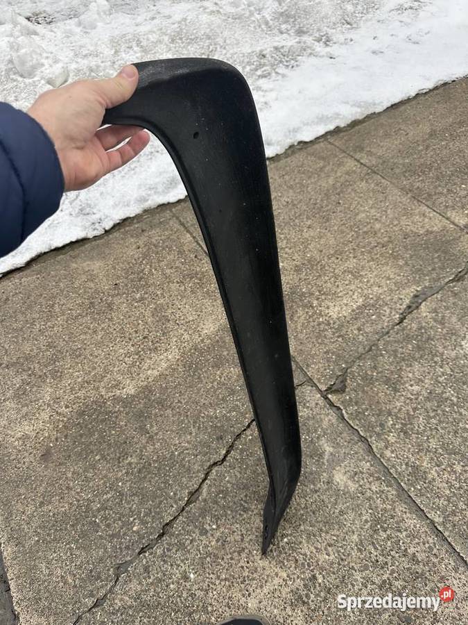 Spoiler lotka Saab 900 osobowe Spoilery Przeworsk