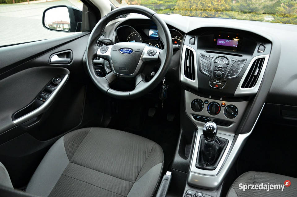 Ford Focus 16 16V 125 Serwis Super Stan Mk3 VAT marża Ostrów Mazowiecka
