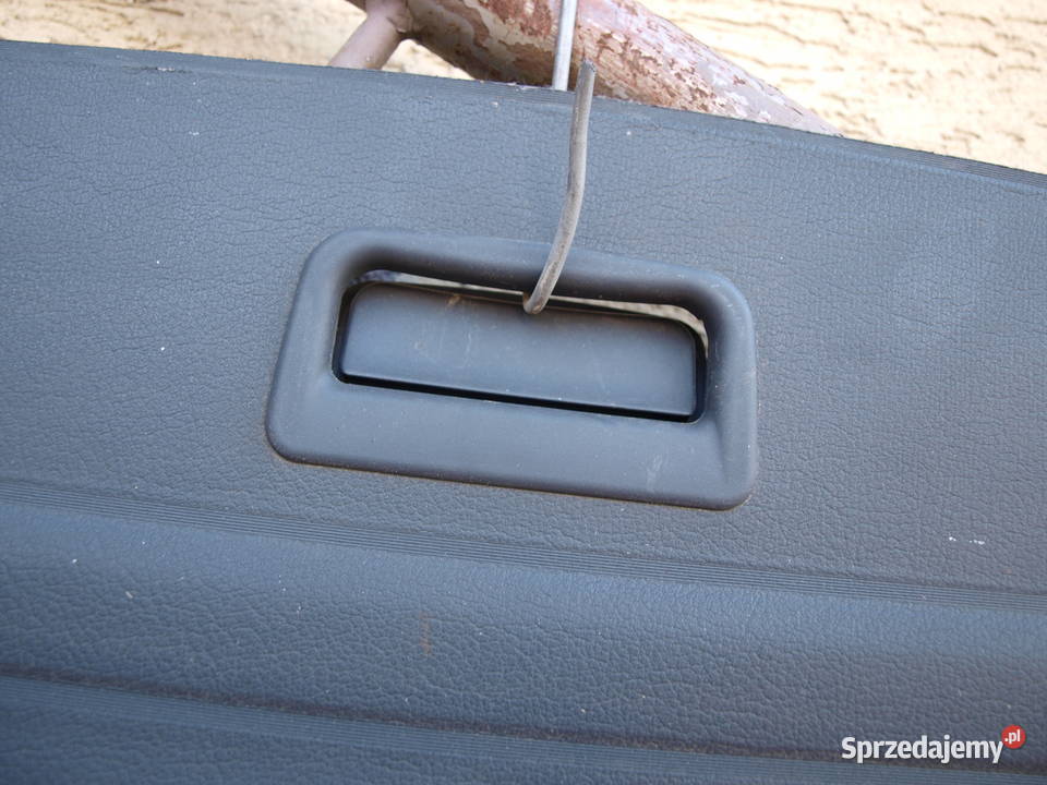 VW Touran roleta bagażnika tył 2003 2015r Kalisz