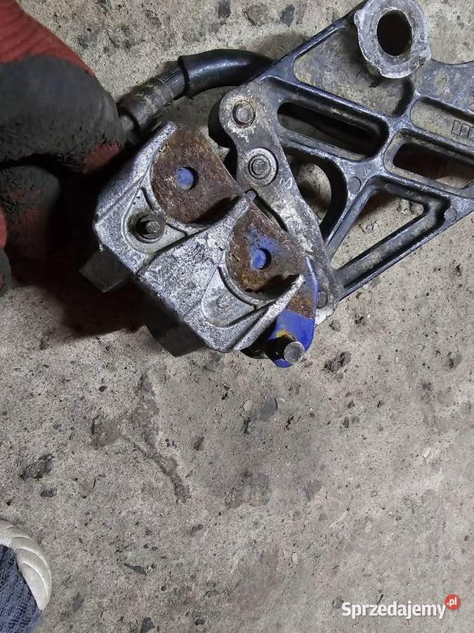 Suzuki DR 600 650 zacisk tył tylny tylni dr600 Jelenia Góra sprzedam