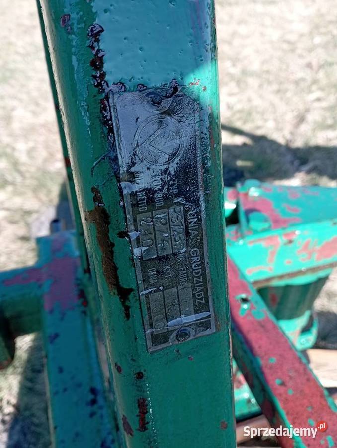 Pług zagonowy Unia Grudziądz dwuskibowy Pługi Mikstat sprzedam