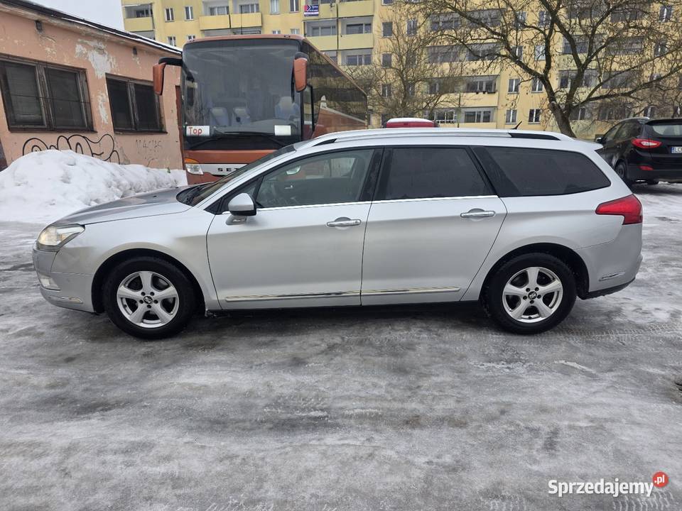 Citroen C5 X7 III 20 HDi 140 kombi 2014r garażowany Chełm