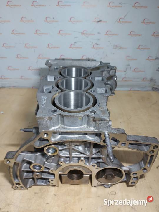 PEUGEOT 2008 12 PURETECH 10XVBA HN05 58 22r blok Kielce sprzedam