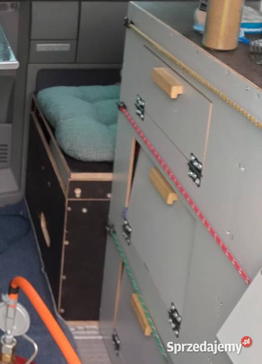 Sprzedam Volkswagen Caravelle webasto i meble Świętochłowice