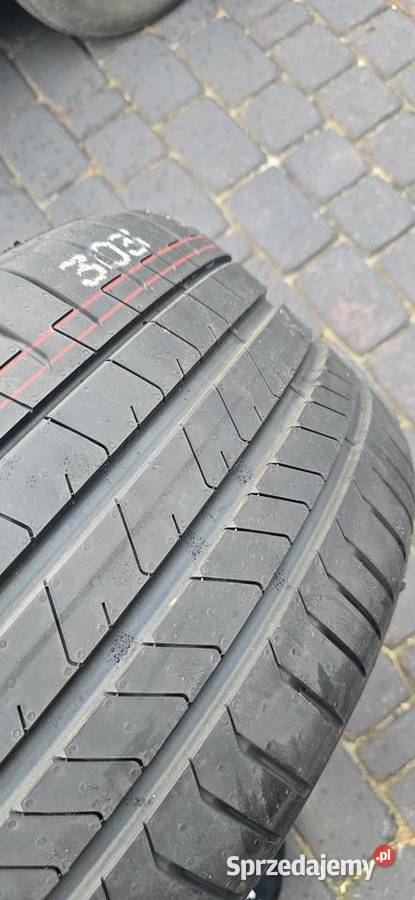 24535 R21 2753021 96Y XL Pirelli P Zero PNCS 275 Katowice