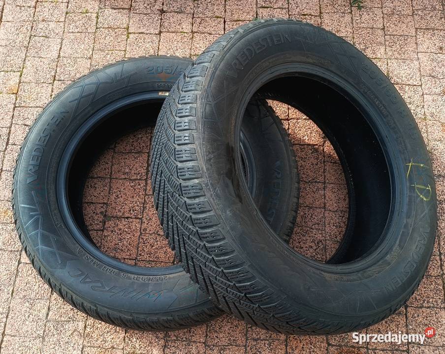 Opony zimowe Vredestein 20560 R16 Samochodowe Włocławek sprzedam