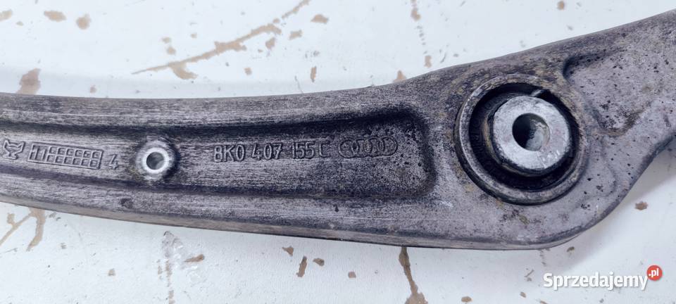 WAHACZ LEWY PRZÓD DUŻY AUDI A4 A6 A7 8K0407155C osobowe Przystajń