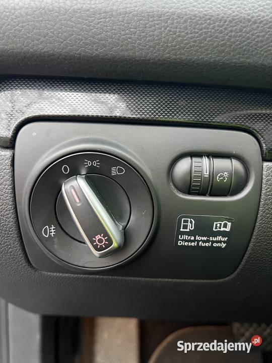 VW Golf VI Kombi 2010 20 TDI DSG Panorama Skóra Strumień sprzedam