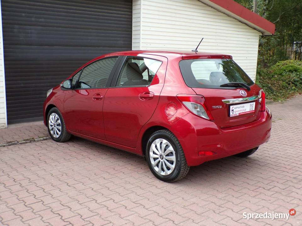 Toyota Yaris Navigacja Kamera cof I właść III Mikołów