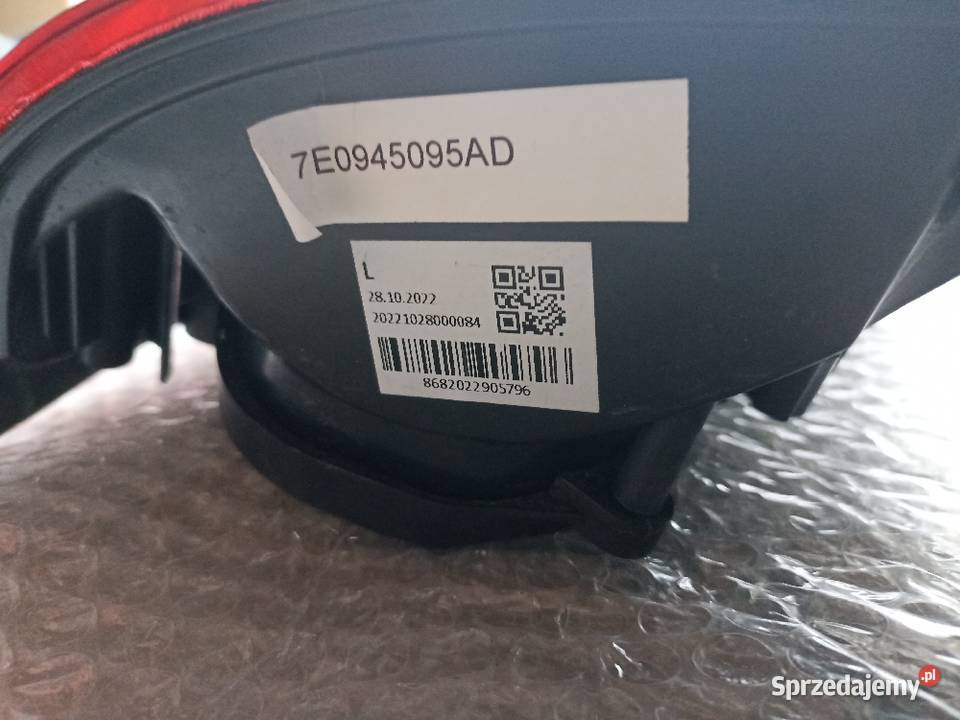 Lampa VW T6 Caravelle Multivan7E0945095 Lampy tylne opolskie Strzelce Opolskie