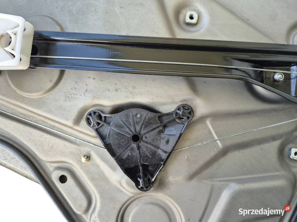 MECHANIZM PODNOŚNIK SZYBY TYŁ PRAWY SKODA Mechanizmy opuszczania szyb Działoszyce sprzedam