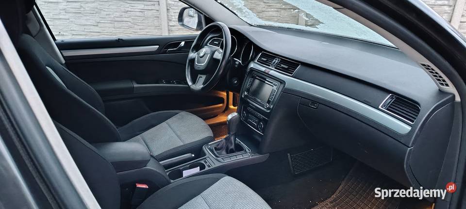 Skoda Superb nieuszkodzony Lubojna
