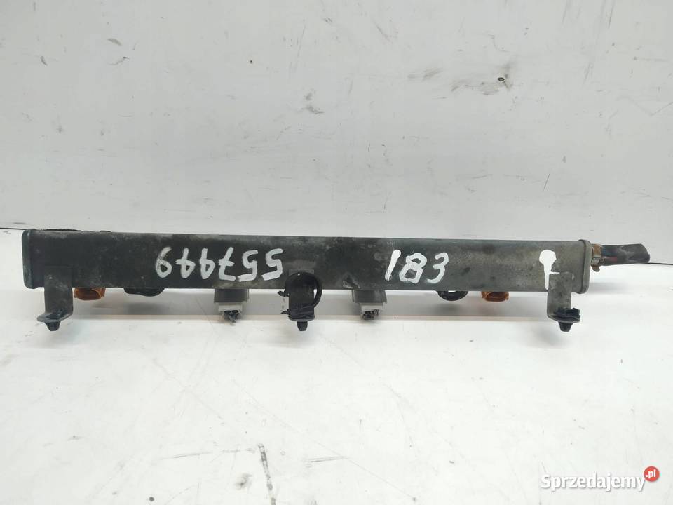 LISTWA WTRYSKOWA 13 16V Suzuki Ignis