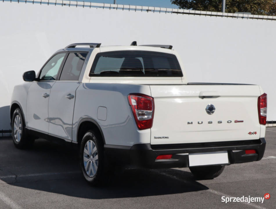 SsangYong Musso 22 eXDi wielofunkcyjna kierownica Musso Lublin