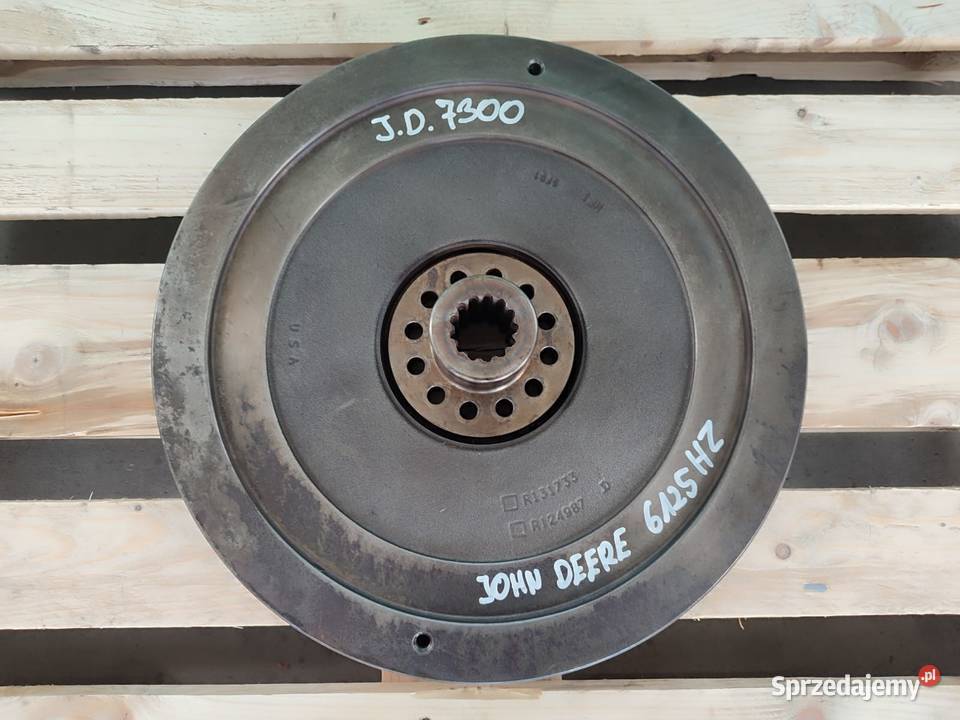 Koło zamachowe R131733 R124987 John Deere 7300 Pozostałe Wilkowo