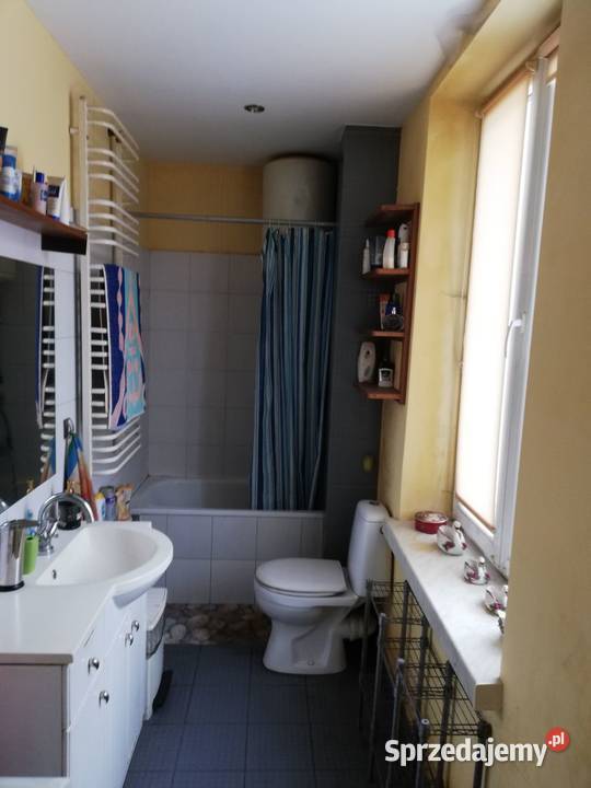 2 pokoje w kamienicy w Wołominie Wołomin