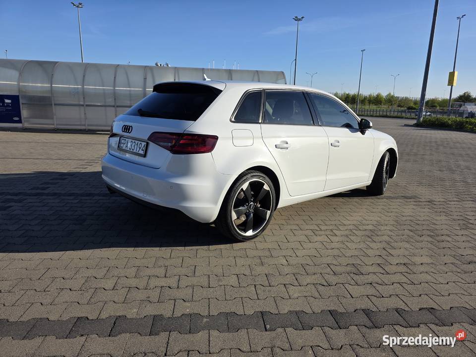 Audi A3 8V Sportback 2014 20 TDI 150 Biała perła 184000km Pabianice