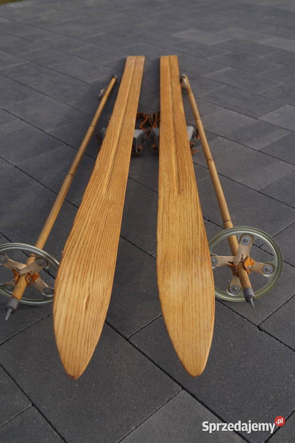 Stare narty jesionowe 155 kijki w komplecie Pruchnik