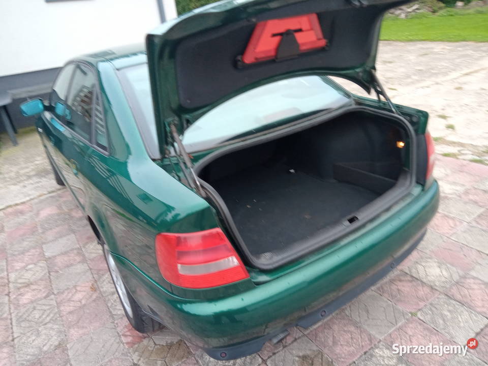 AUTA Z 18 OC AC PD GREEEN Tuszyn