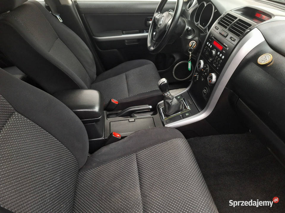Suzuki Grand Vitara 4X4 20benz KLiMA ALUfelgi Z elektryczne lusterka Olsztyn sprzedam
