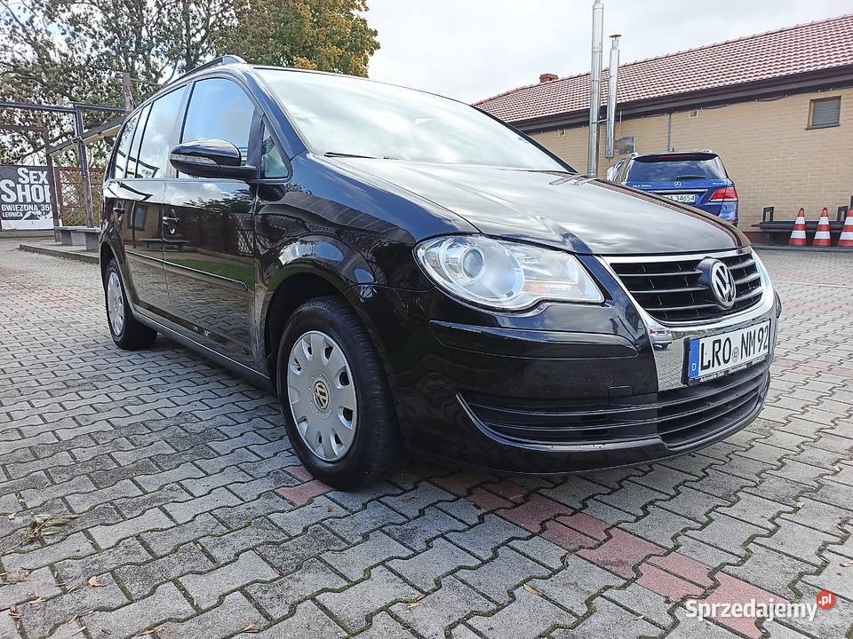 VW TOURAN 134000 ks serwisowa dolnośląskie Kwiatkowice