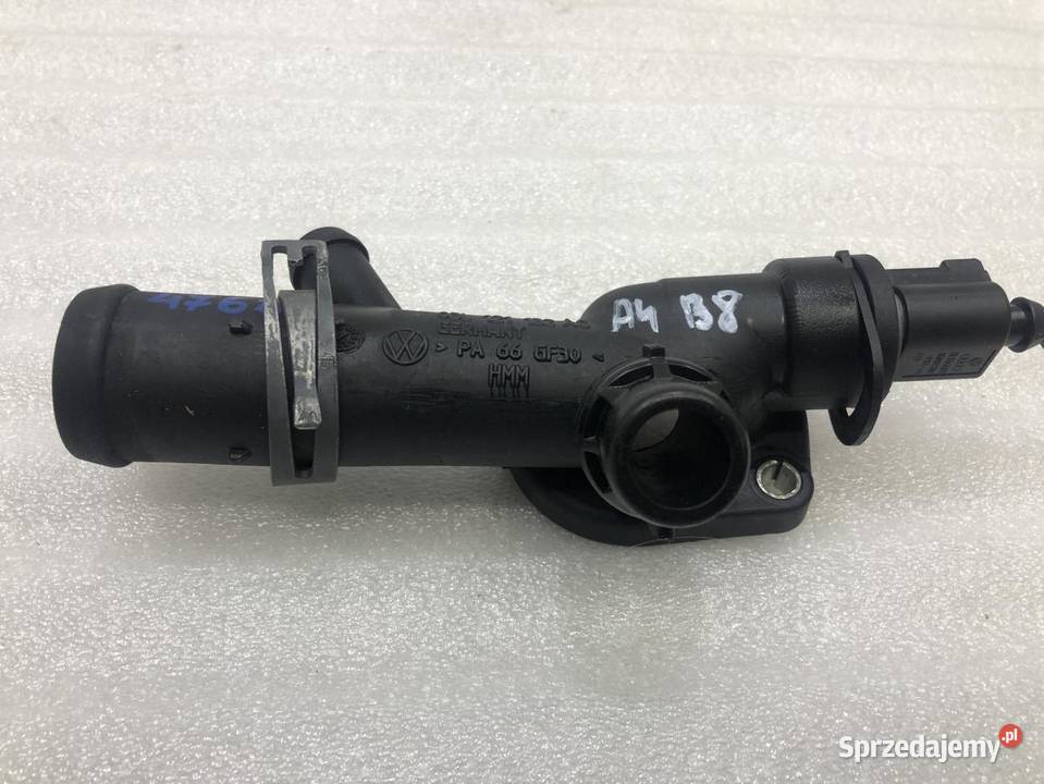 OBUDOWA TERMOSTATU AUDI A4 B8 20 TDI 03L121132AC
