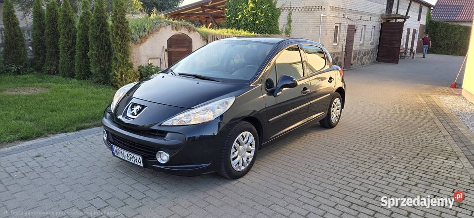 Peugeot 207 14 benzyna czarny Płońsk