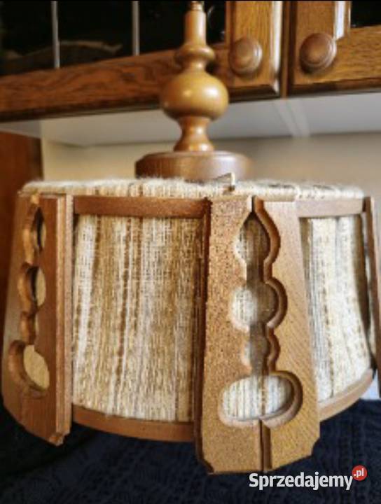 Lampa wisząca drewniana lata 7080