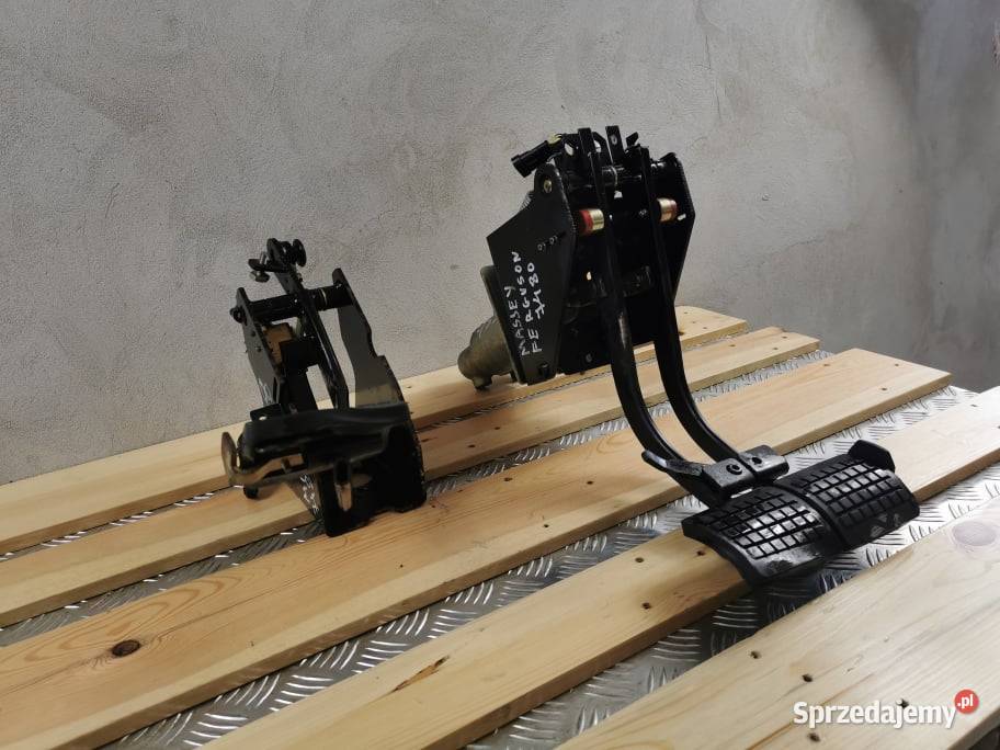 Pedal sprzęgła Massey Ferguson 7480 wielkopolskie Wilkowo