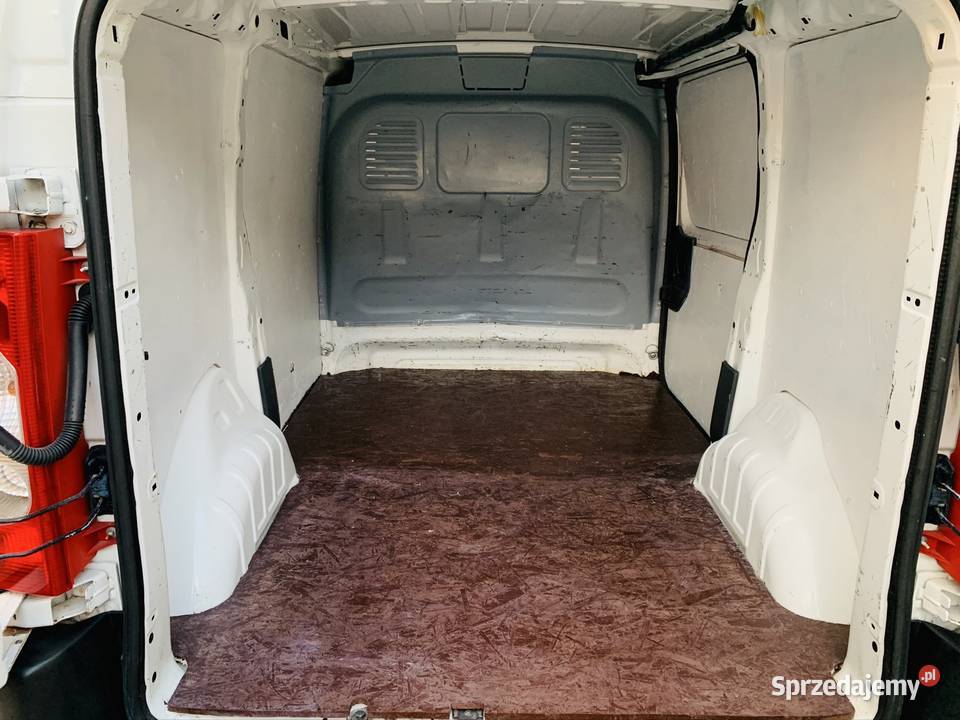 Peugeot Expert 16 HDI 2012 r 3osobowy niski Gołaczewy sprzedam