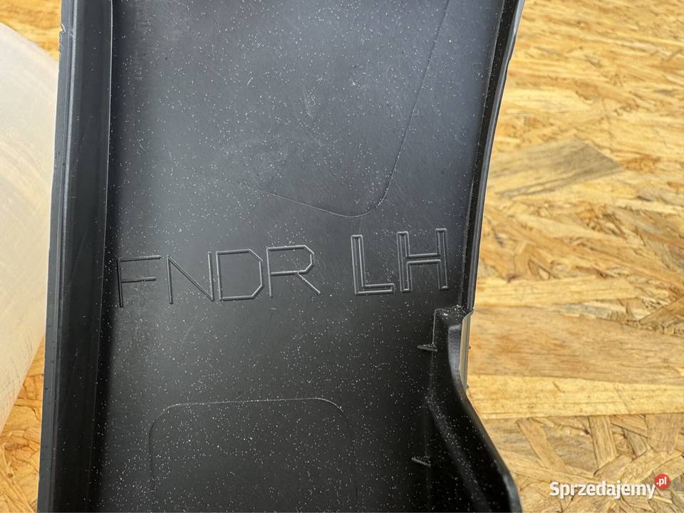 Listwa błotnika przód lewa LH Kia niro II 2 22 osobowe Listwy i nakładki