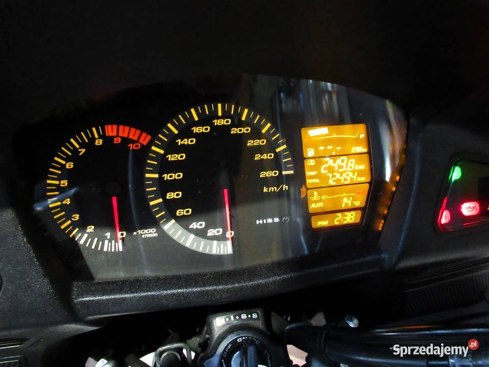 Honda ST 1300 PanEuropean 2009 ABS CBS Dowóz Rok produkcji 2009 Kutno sprzedam