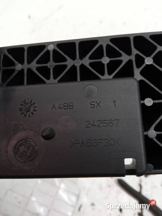 KLAMKA ZEWNĘTRZNA LEWA PRZÓD 106B Fiat Bravo II